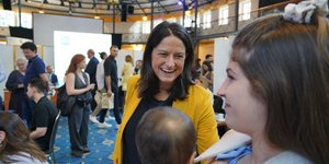 Η υπουργός Εργασίας Νίκη Κεραμέως