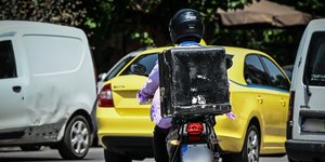 Nτελίβερι