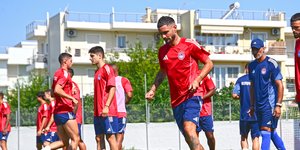 Οι «ερυθρόλευκοι» επέστρεψαν στου Ρέντη για την πρώτη προπόνηση της σεζόν [