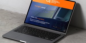 Λάπτοπ με τη πλατφόρμα για τον ΟΣΕ