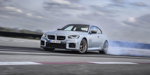BMW M2 CS