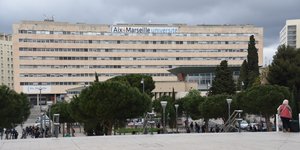 To πανεπιστήμιο στην Γαλλία Aix marseille universite
