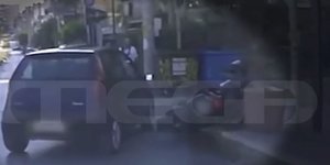 Παράσυρση μοτοσικλέτας στο Παλαιό Φάληρο