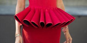 Μανικιούρ από το Παρίσι: Τα 3 χρώματα που πρωταγωνιστούν στο street style της σεζόν