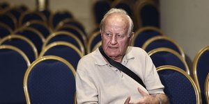 Πατέρας Στέφανου Κασσελάκη, Θεόδωρος