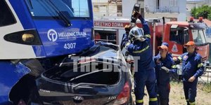 Σύγκρουση τρένου με ΙΧ στην Πάτρα