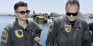 Οι δύο πιλότοι του Canadair που έκανε αναγκαστική προσθαλάσσωση