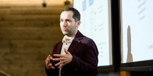 Ο Πολωνός καθηγητής που δολοφονήθηκε στην Αγία Παρασκευή 