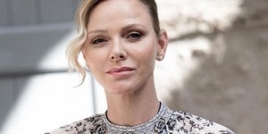 Ίδιο φόρεμα, διαφορετικό στιλ: Η Σαρλίν του Μονακό και η Μαρί Σαντάλ με το floral Zimmermann look