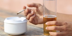 O Παγκόσμιος Οργανισμός Υγείας προωθεί το σχέδιο αύξησης τιμών κατά 50% μέσω φορολόγησης σε ζάχαρη, το αλκοόλ και καπνό