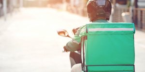 Η περιφέρεια του Τορίνο απαγορεύει και τις παραδόσεις «ντελίβερι» κατά τις μεσημεριανές ώρες λόγω καύσωνα