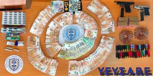 Eυρήματα που κατασχέθηκαν από την αστυνομία