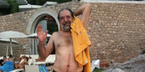 Θέμης Ανδρεάδης: Αποκάλυψε μετά από 50 χρόνια το τροχαίο που παραλίγο να του στοιχίσει τη ζωή