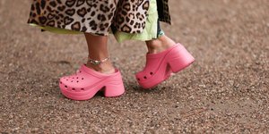 Άσχημα crocs παπούτσια