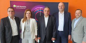 Νίκος Δελένδας, Κατερίνα Κουρούτη, Βέλης Παππάς, Παναγιώτης Δήμου, & Βλάσης Γαδ.