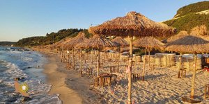 Ξαπλώστρες Χαλκιδική