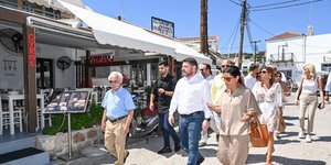 Στις Σπέτσες ο Νίκος Χαρδαλιάς