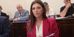 Η Σοφία Ζαχαράκη στην Βουλή