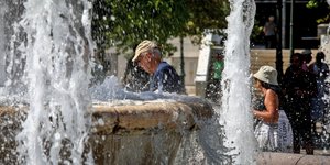 Καύσωνας στο κέντρο της Αθήνας