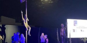 a αποκαλυπτήρια των ανδριάντων των Τάσου Ισαάκ και Σολωμού Σολωμού το βράδυ του Σαββάτου στο Παραλίμνι