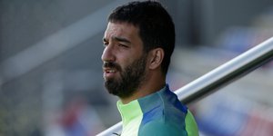 Ο προπονητής της Σαχτάρ Ντόνετσκ, Αρντά Τουράν