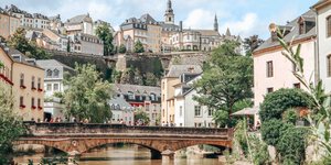 Όποιος έχει πει ότι «τα χρήματα δεν αγοράζουν την ευτυχία» πιθανότατα δεν έχει ζήσει σε αυτή την ευρωπαϊκή χώρα / SHUTTERSTOCK