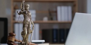 Bar Association Warns New Asylum Bill Violates International Law