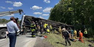 Ανατροπή λεωφορείου στις ΗΠΑ