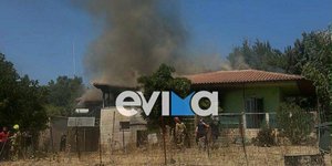 Από τη φωτιά που ξέσπασε στην Εύβοια