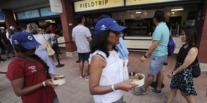 Κόσμος στις καντίνες του US Open