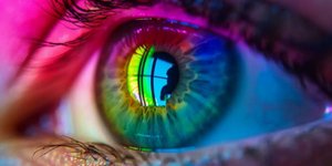 Η αντίληψη των χρωμάτων αλλάζει με την ηλικία - και όχι μόνο εξαιτίας  της φθοράς των ματιών / SHUTTERSTOCK