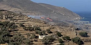 Φωτιά στην Τήνο
