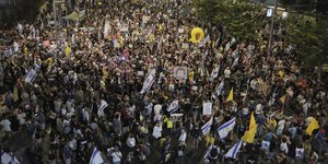 Χιλιάδες διαδηλωτές στους δρόμους του Τελ Αβίβ