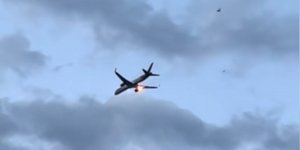 Η στιγμή της έκρηξης κινητήρα αεροσκάφους πάνω από την Κέρκυρα