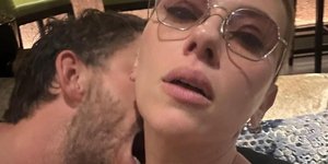 Σκάρλετ Γιόχανσον και Τζόναθαν Μπέιλι