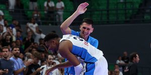 Η φάπα του Λαρεντζάκη στον Αντετοκούνμπο