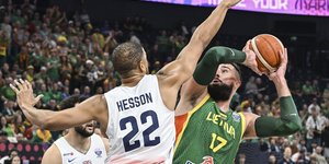 Ο Βαλαντσιούνας σε φάση από το Λιθουανία-Βρετανία