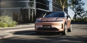 Lynk & Co 08