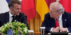 Εμανουέλ Μακρόν και Ντόναλντ Τραμπ στον Λευκό Οίκο 