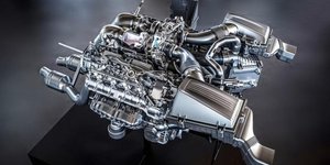 Mercedes Engine