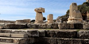 Άποψη των μνημείων του αρχαιολογικού χώρου Ελευσίνας