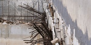 Μπετόβεργες σε οικοδομή