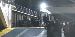 Νέα Στύρα: Ολοκληρώθηκε η ρυμούλκηση του πλοίου