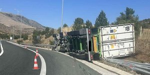 Aνατροπή νταλίκας Σιάτιστα