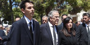 Ο Κώστας Σαμαράς μαζί με τους γονείς του, Αντώνη και Γεωργία