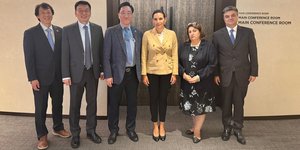 Επαφές της Όλγας Κεφαλογιάννη στη Νότια Κορέα