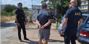 Παλλήνη:O 48χρονος δημοτικός υπάλληλος, φερόμενος ως εμπρηστής