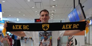 Ο Μάρκο Πετσάρσκι προσγειώθηκε στο «Ελ. Βενιζέλος» και είναι έτοιμος να ενσωματωθεί στην προετοιμασία της ΑΕΚ