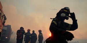 Ελληνες πυροσβεστες