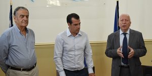 Μυτιλήνη- Πλεύρης: «Καμία επιβάρυνση και μεταφορά δεν πρόκειται να γίνει στα νησιά ερήμην των τοπικών κοινωνιών»